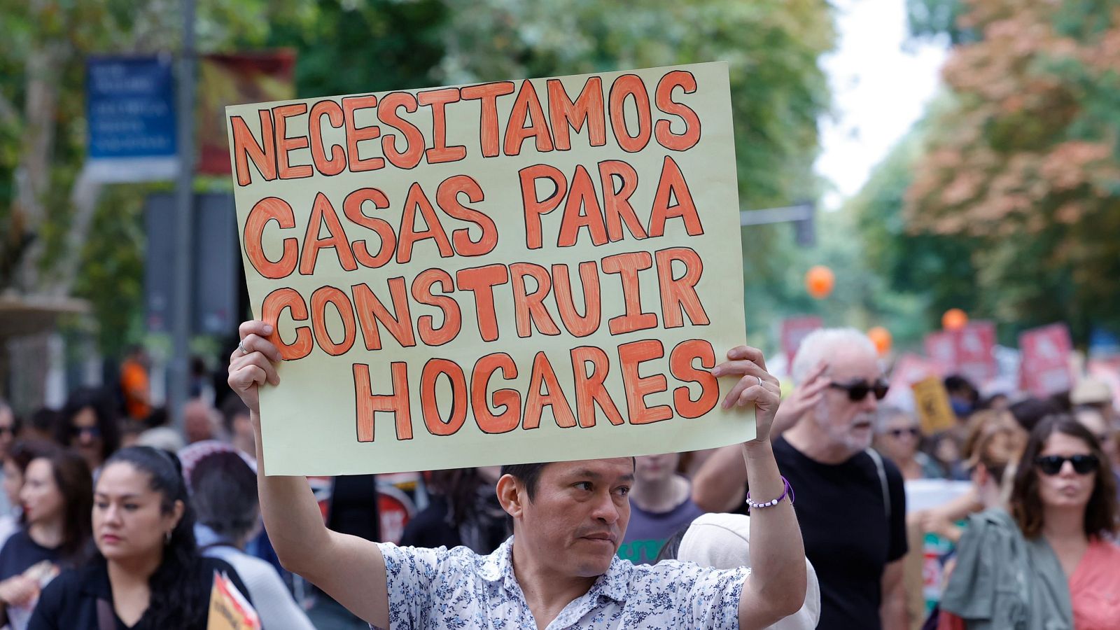 ¿Regular los alquileres o construir más pisos?